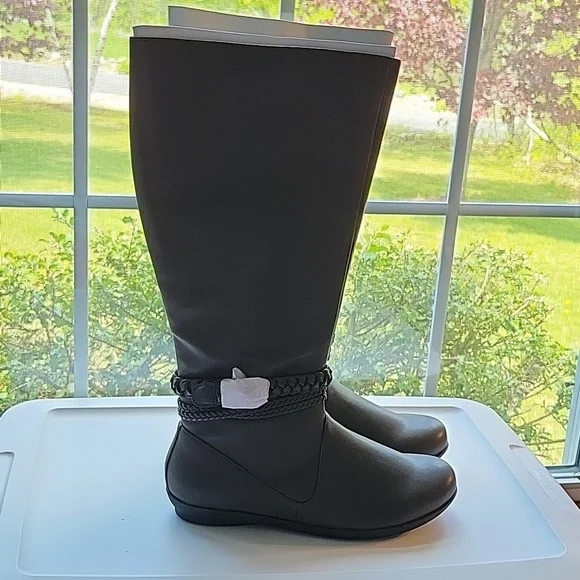 Ladies Tate Wide Calf Boot - Picture 3 of 13